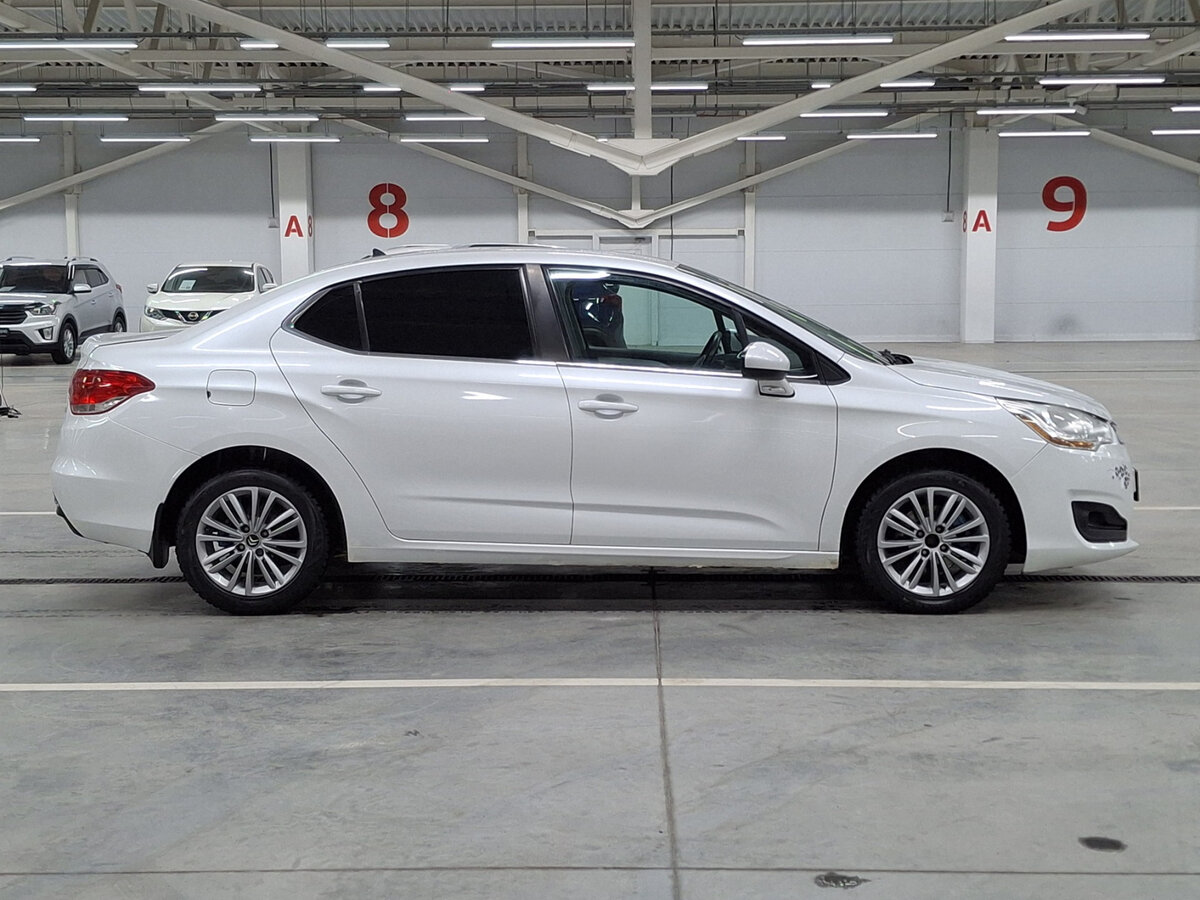Citroen C4 2013 года с пробегом. Фото: #3