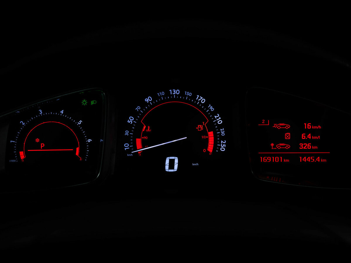 Citroen DS5 2012 года с пробегом. Фото: #24