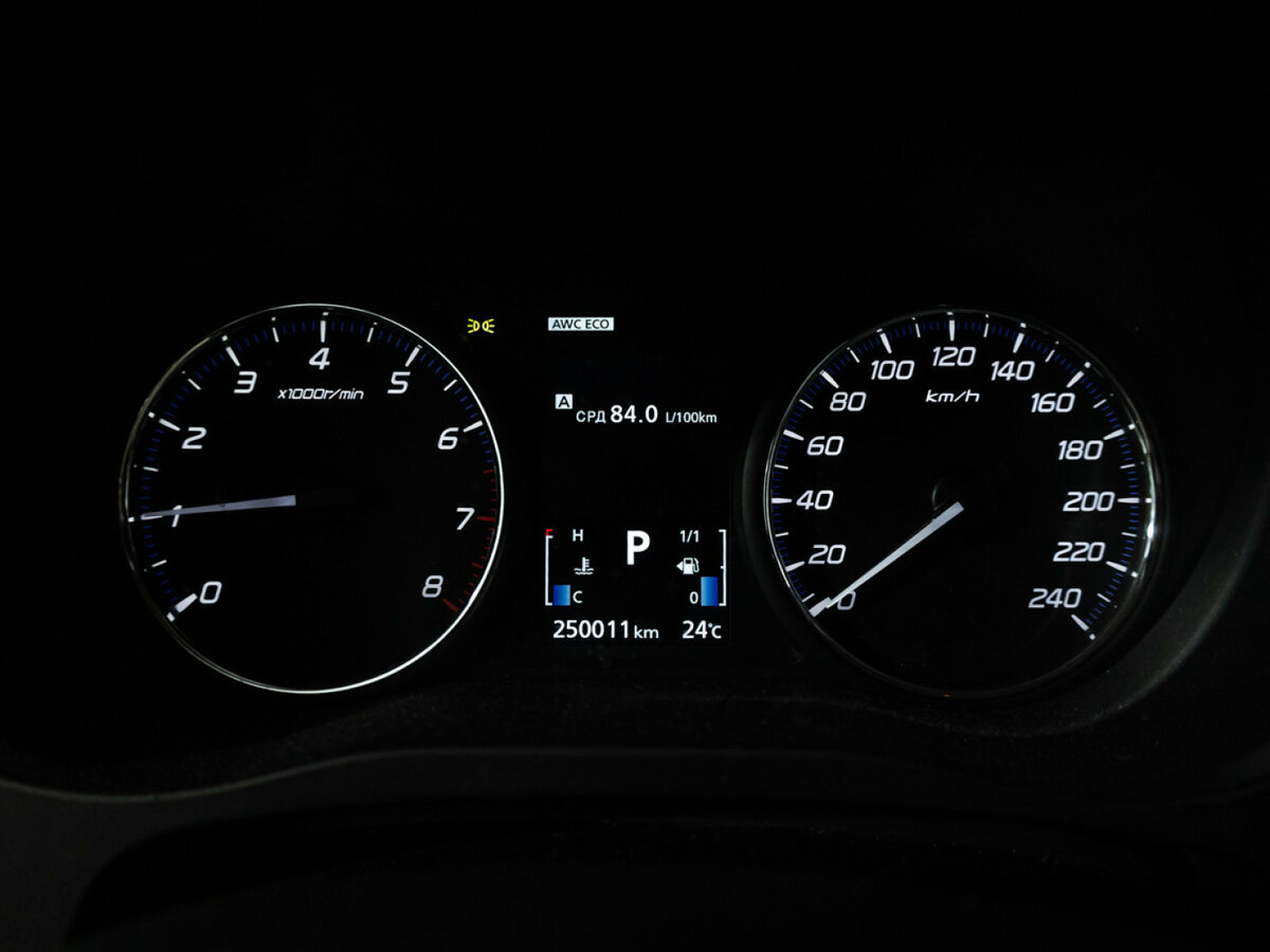 Mitsubishi Outlander 2013 года с пробегом. Фото: #11