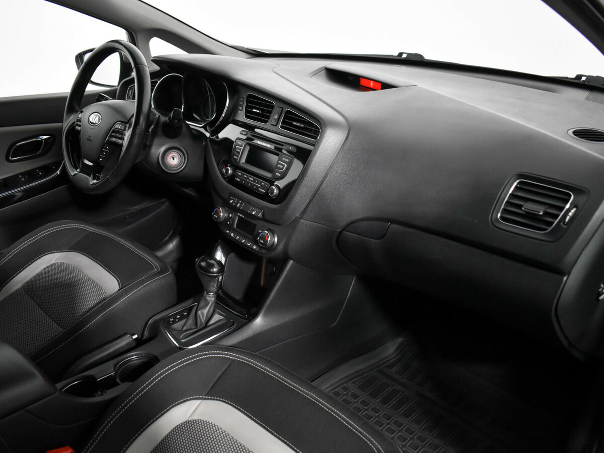 Kia Ceed 2012 года с пробегом. Фото: #11