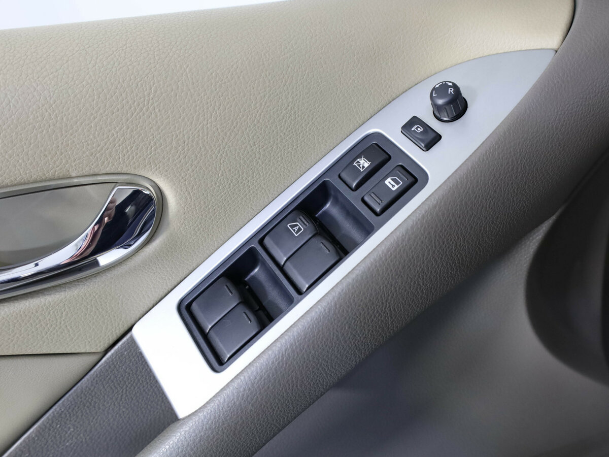 Б/У Ниссан Мурано 2014 года. Фото: #16