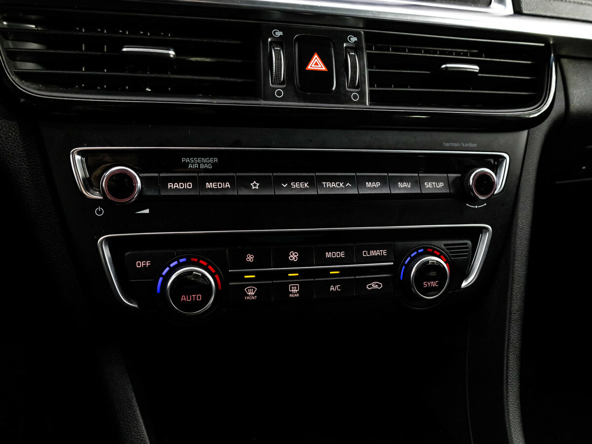 Б/У Киа Оптима 2019 года. Фото: #11