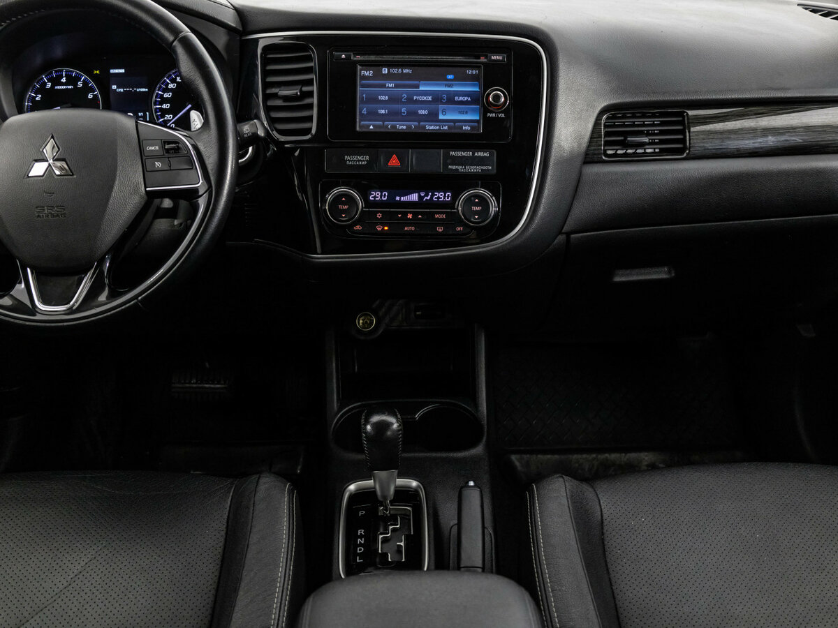 Mitsubishi Outlander 2016 года с пробегом. Фото: #10