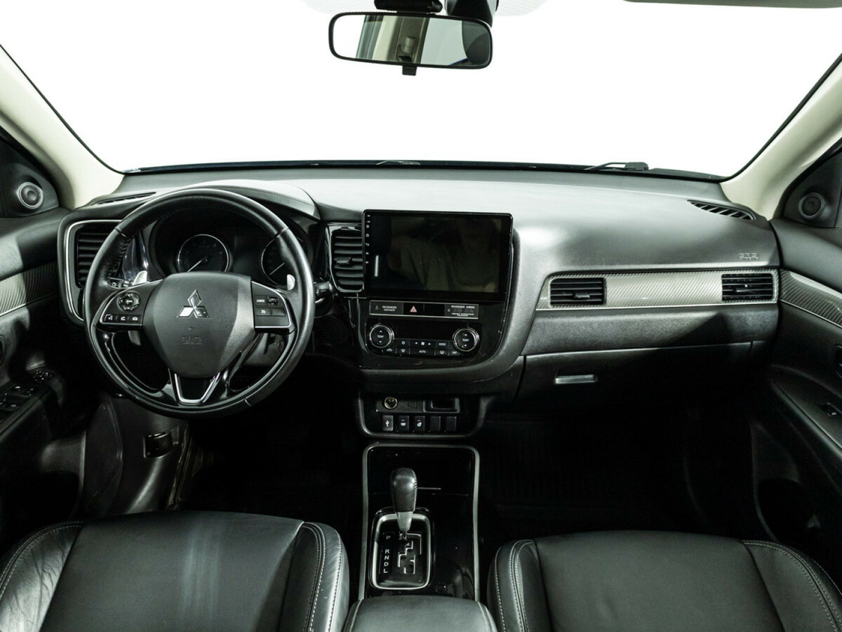 Mitsubishi Outlander 2019 года с пробегом. Фото: #12