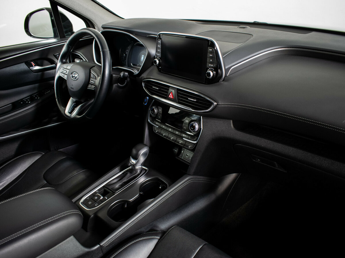 Hyundai Santa Fe 2020 года с пробегом. Фото: #9