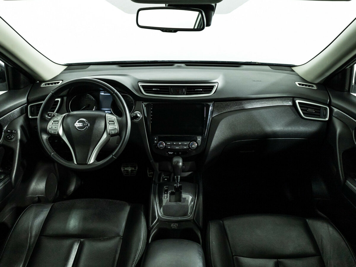 Б/У Ниссан Икс-Трейл 2017 года. Фото: #12