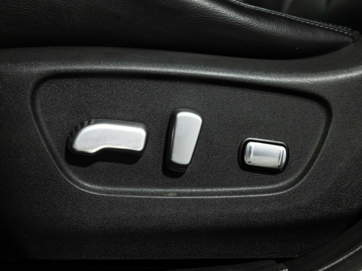 Б/У Ниссан Икс-Трейл 2017 года. Фото: #16