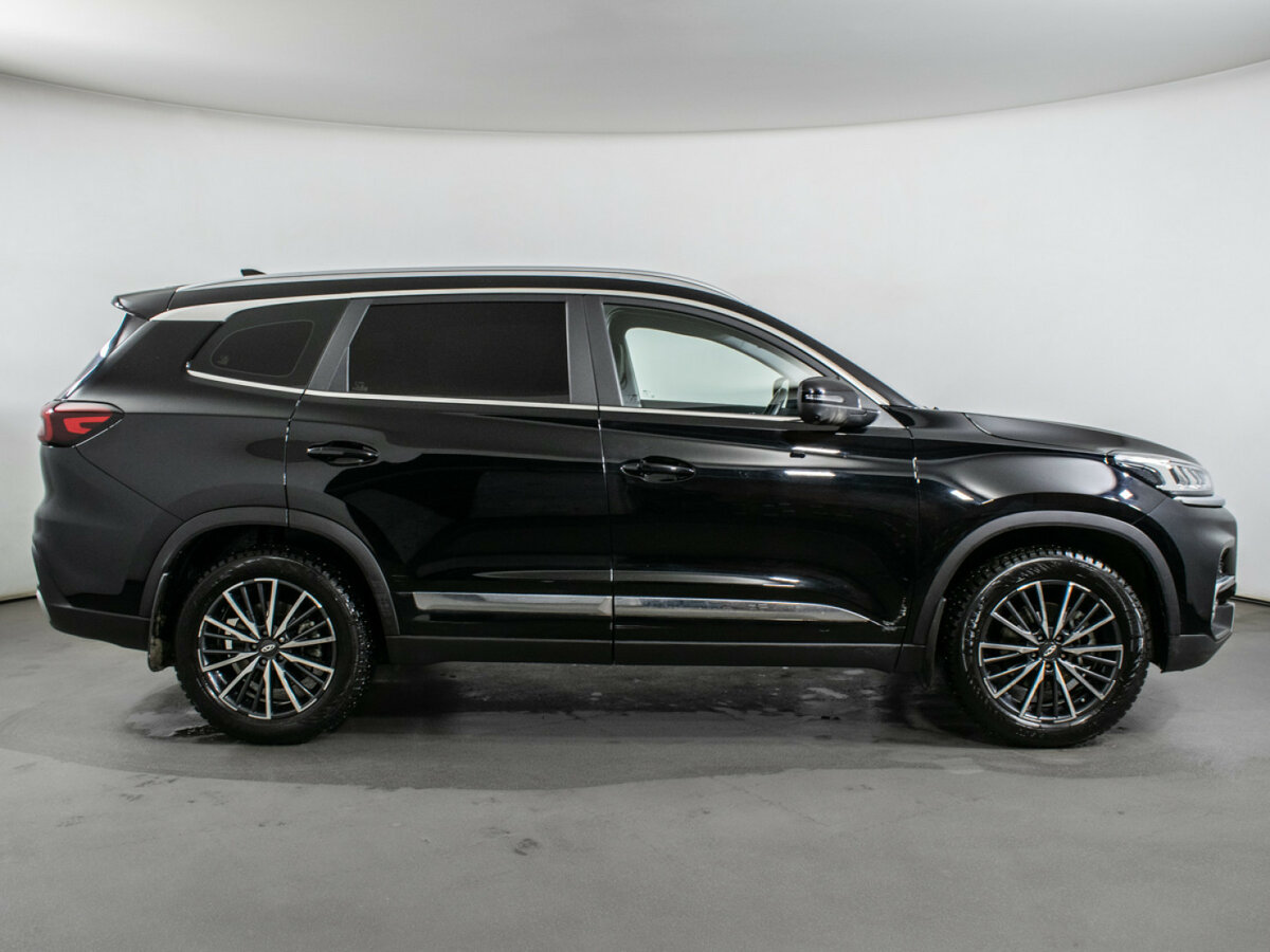 Chery Tiggo 8 2023 года с пробегом. Фото: #3