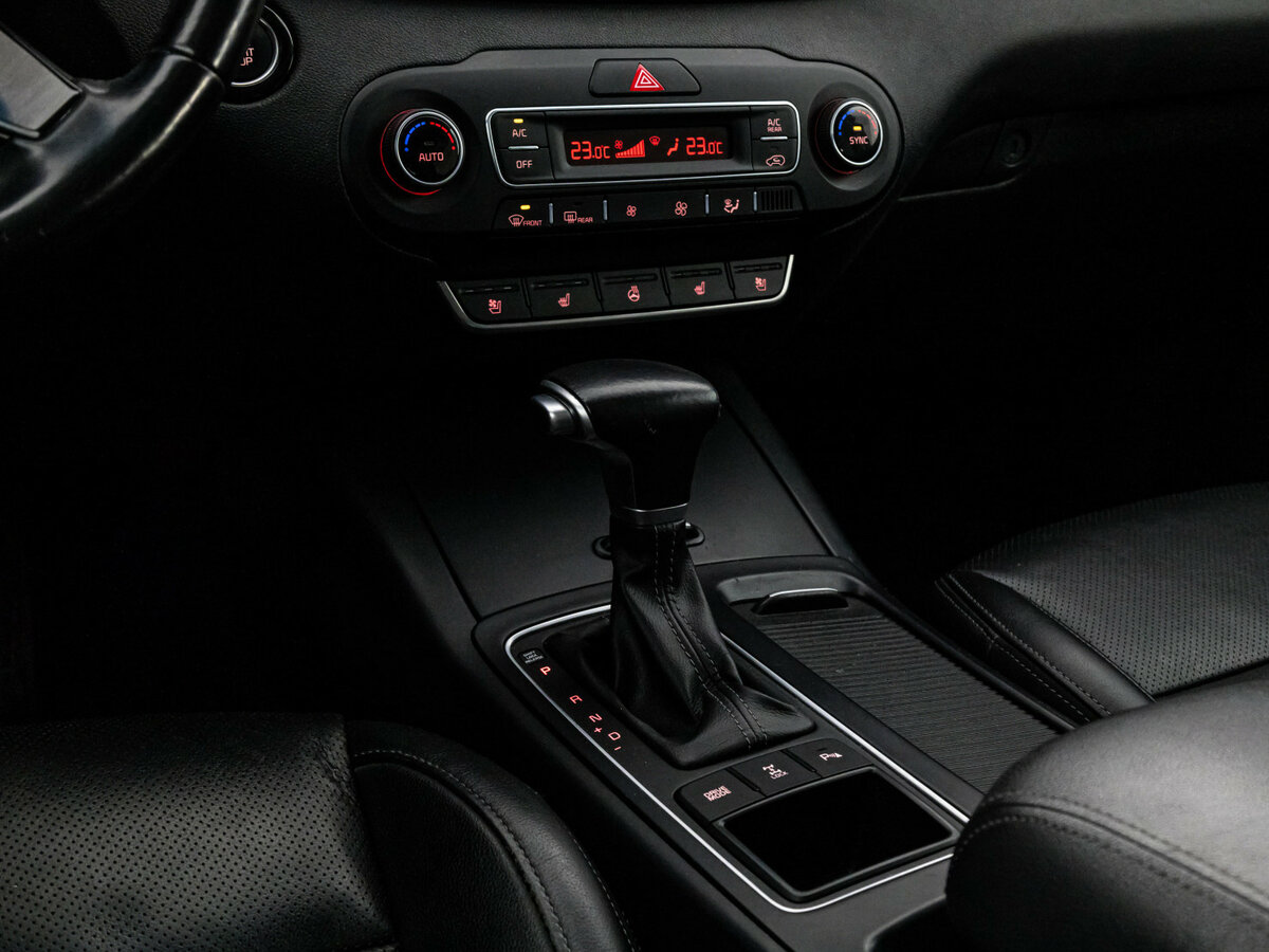 Kia Sorento 2018 года с пробегом. Фото: #9