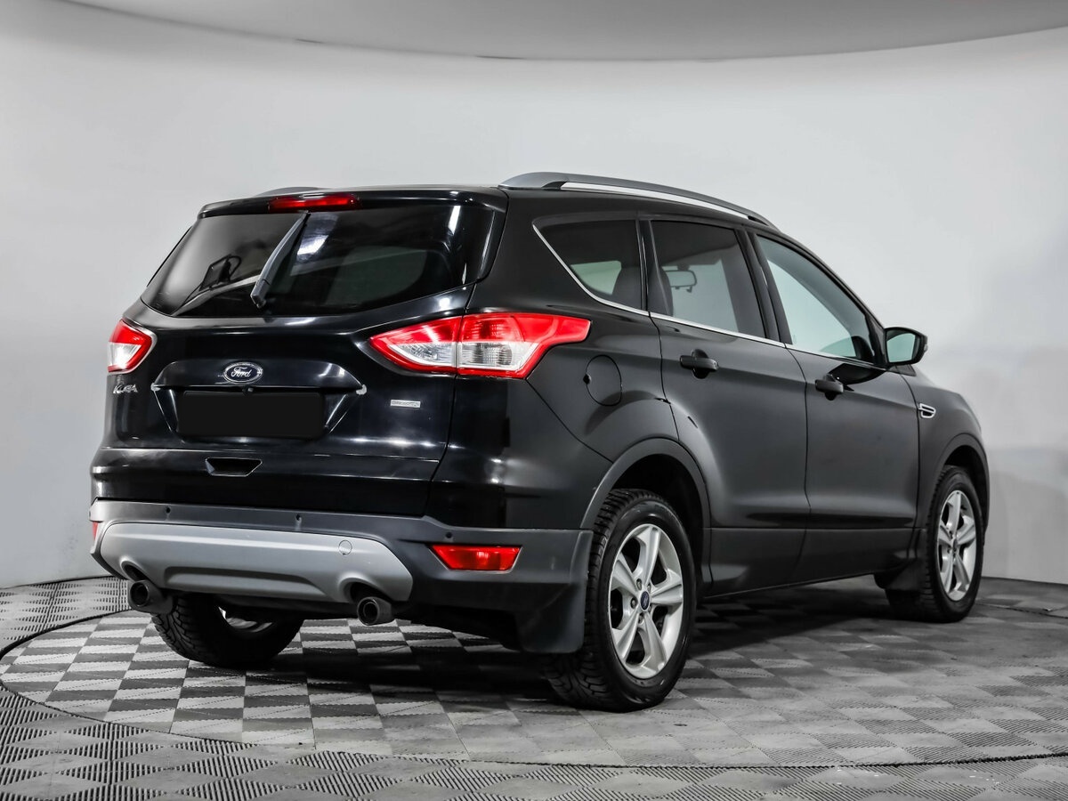 Ford Kuga 2015 года с пробегом. Фото: #4