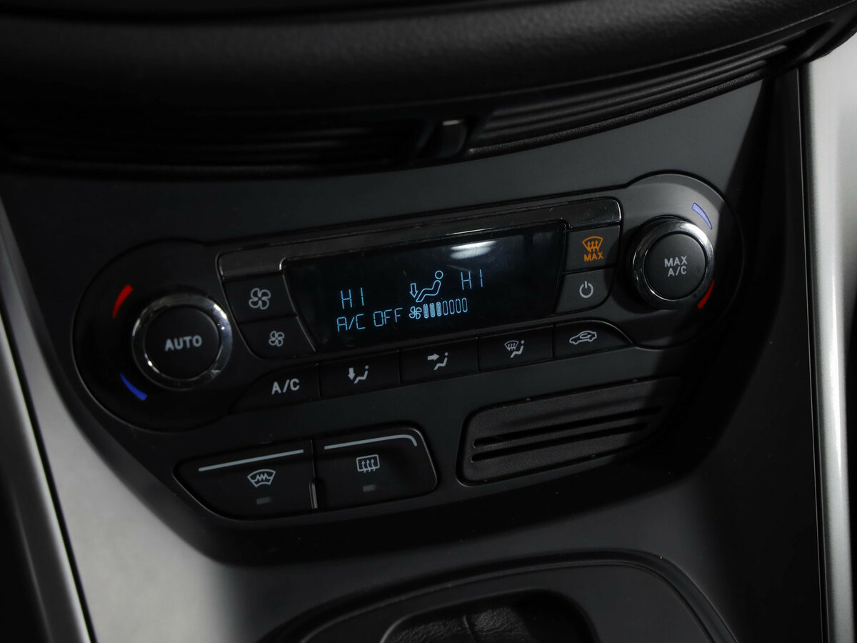 Ford Kuga 2015 года с пробегом. Фото: #18