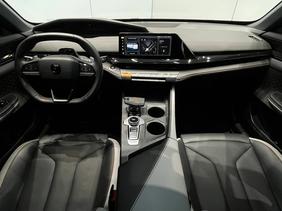 Changan UNI-V 2024 года с пробегом. Фото: #9