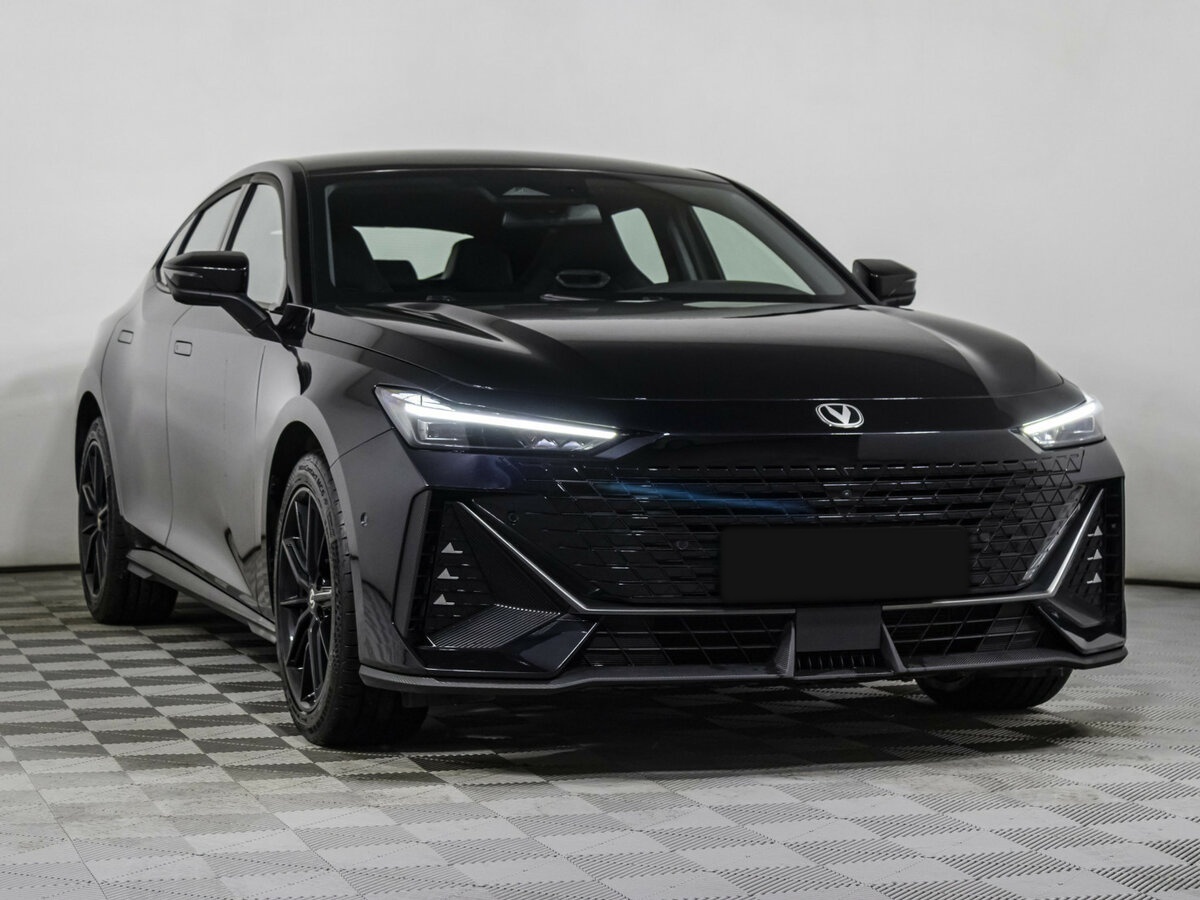 Changan UNI-V 2024 года с пробегом. Фото: #2