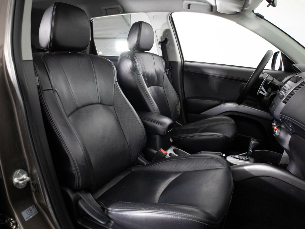 Peugeot 4007 2012 года с пробегом. Фото: #14