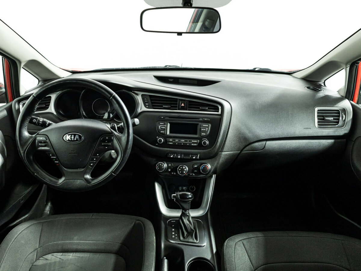 Kia Ceed 2016 года с пробегом. Фото: #12