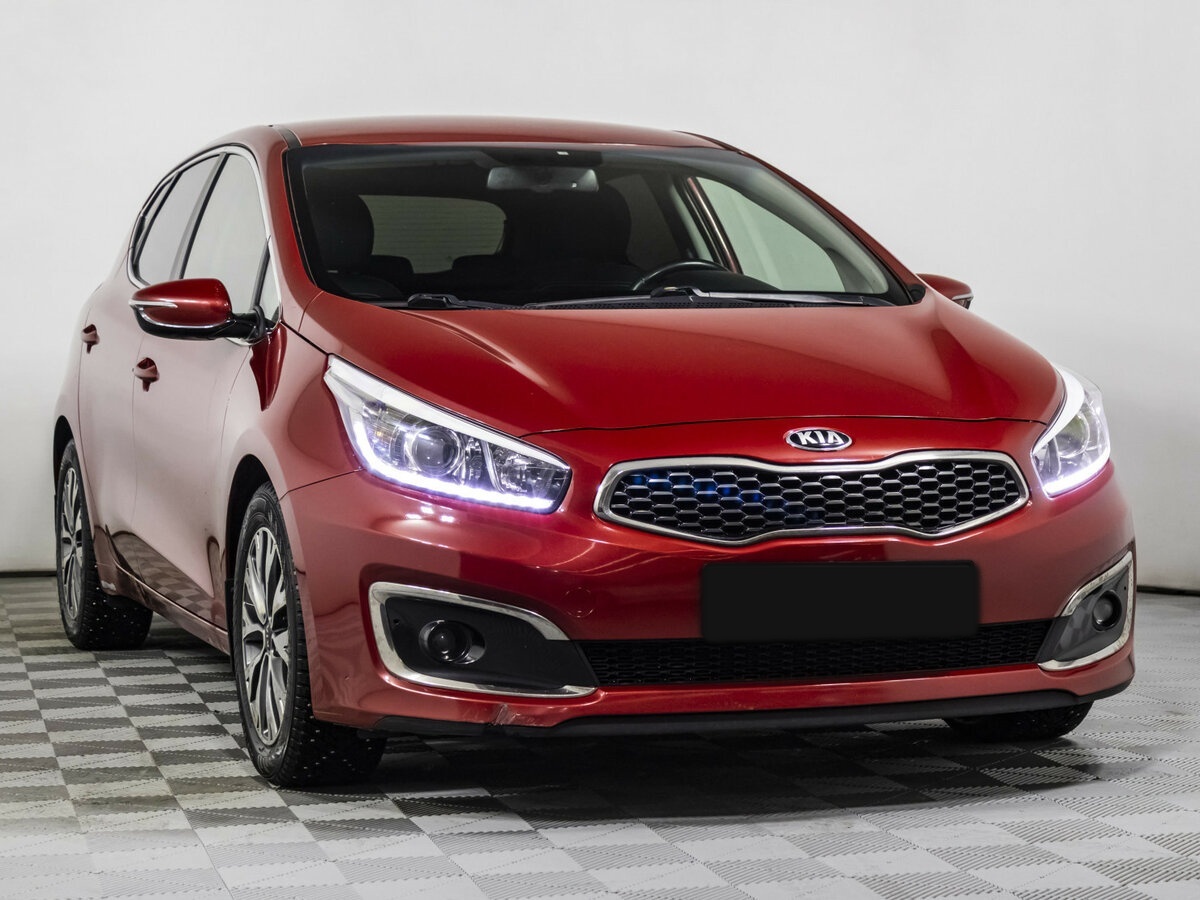 Kia Ceed 2017 года с пробегом. Фото: #2