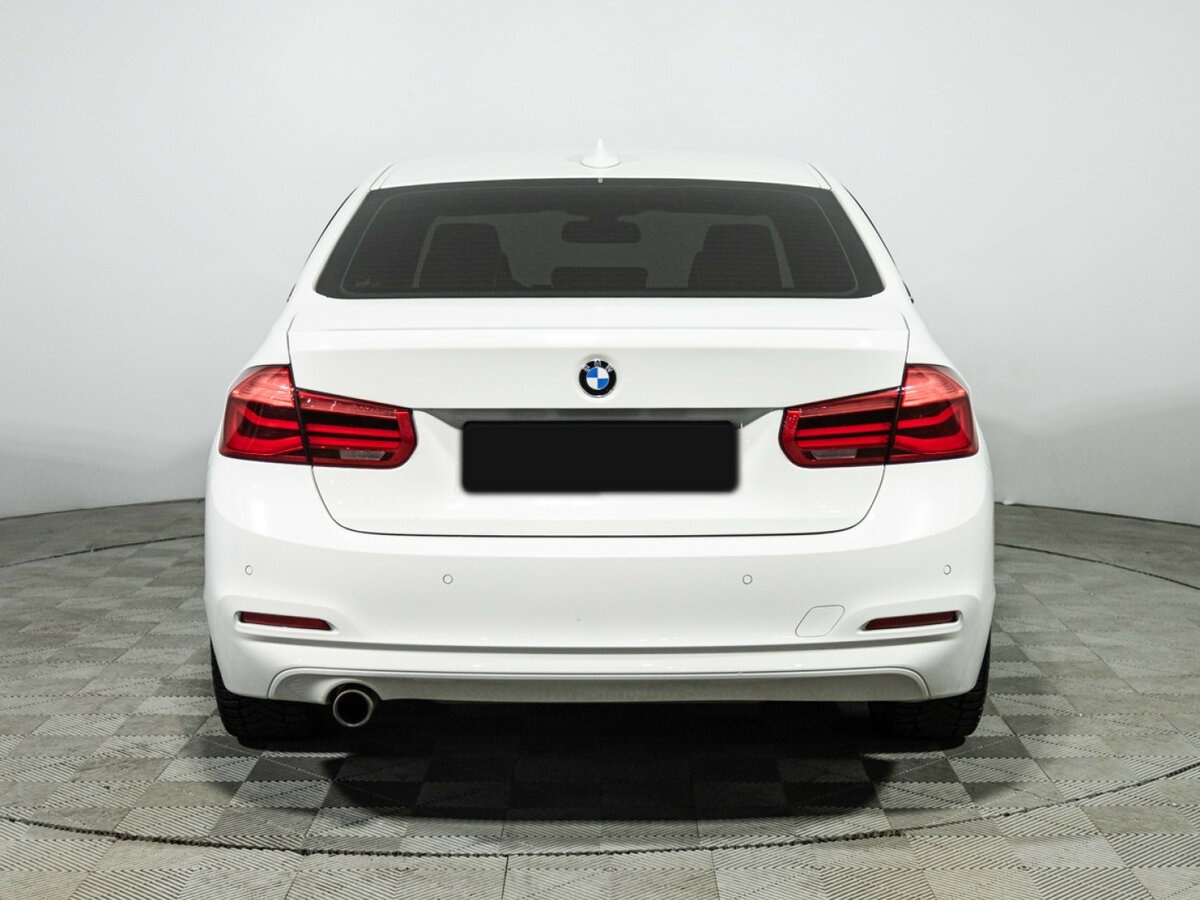 BMW 3 серии 2015 года с пробегом. Фото: #5