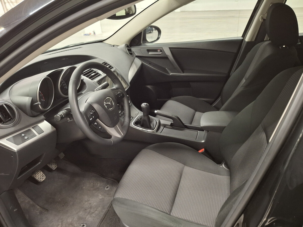 Mazda 3 2013 года с пробегом. Фото: #15