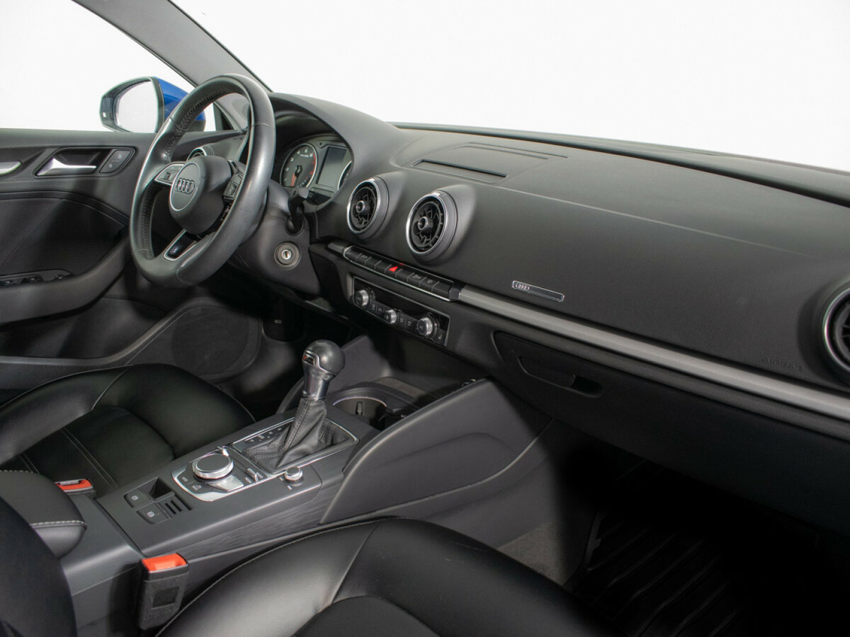 Audi A3 2019 года с пробегом. Фото: #6