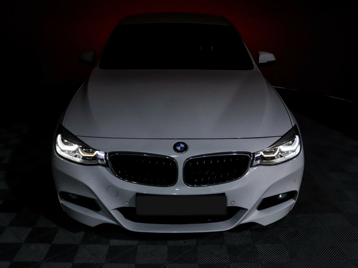 BMW 3 серии 2018 года с пробегом. Фото: #13
