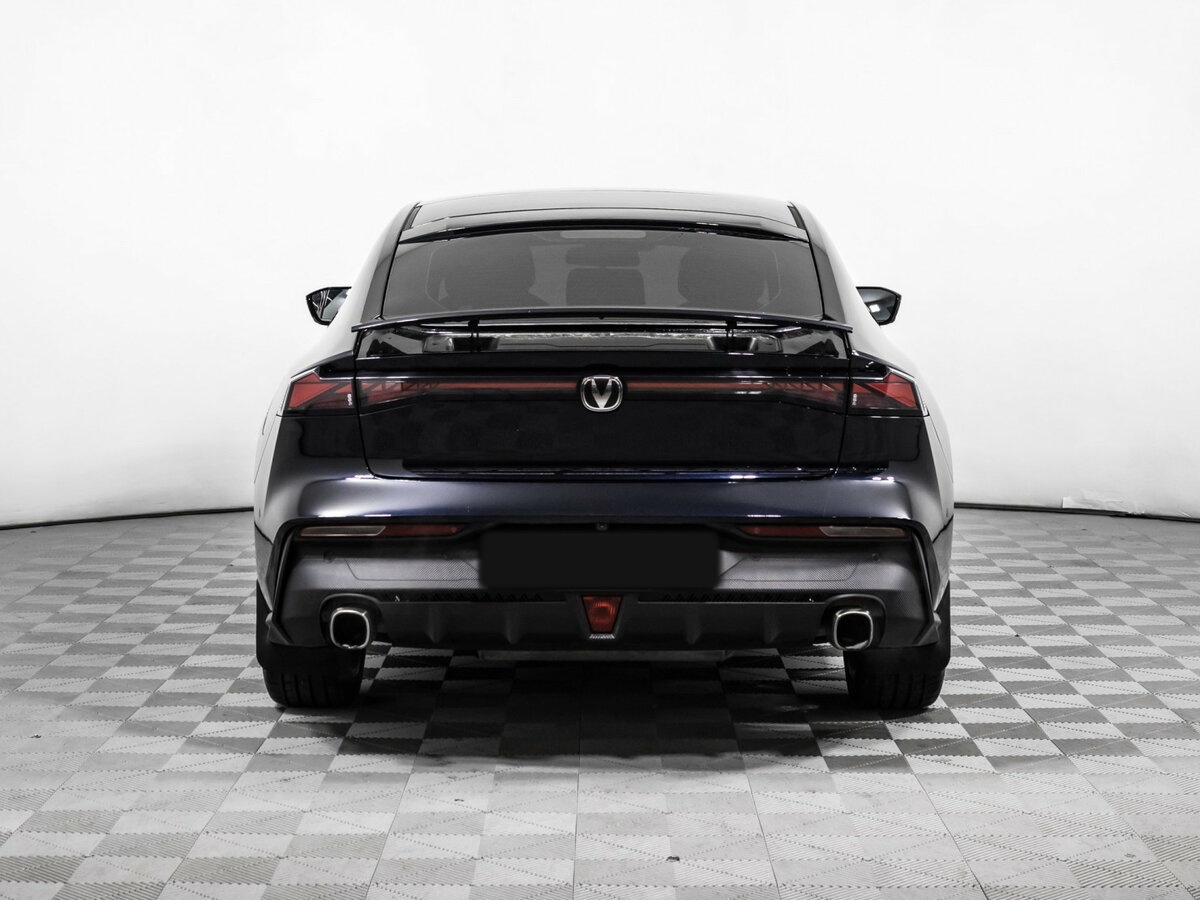 Changan UNI-V 2023 года с пробегом. Фото: #5