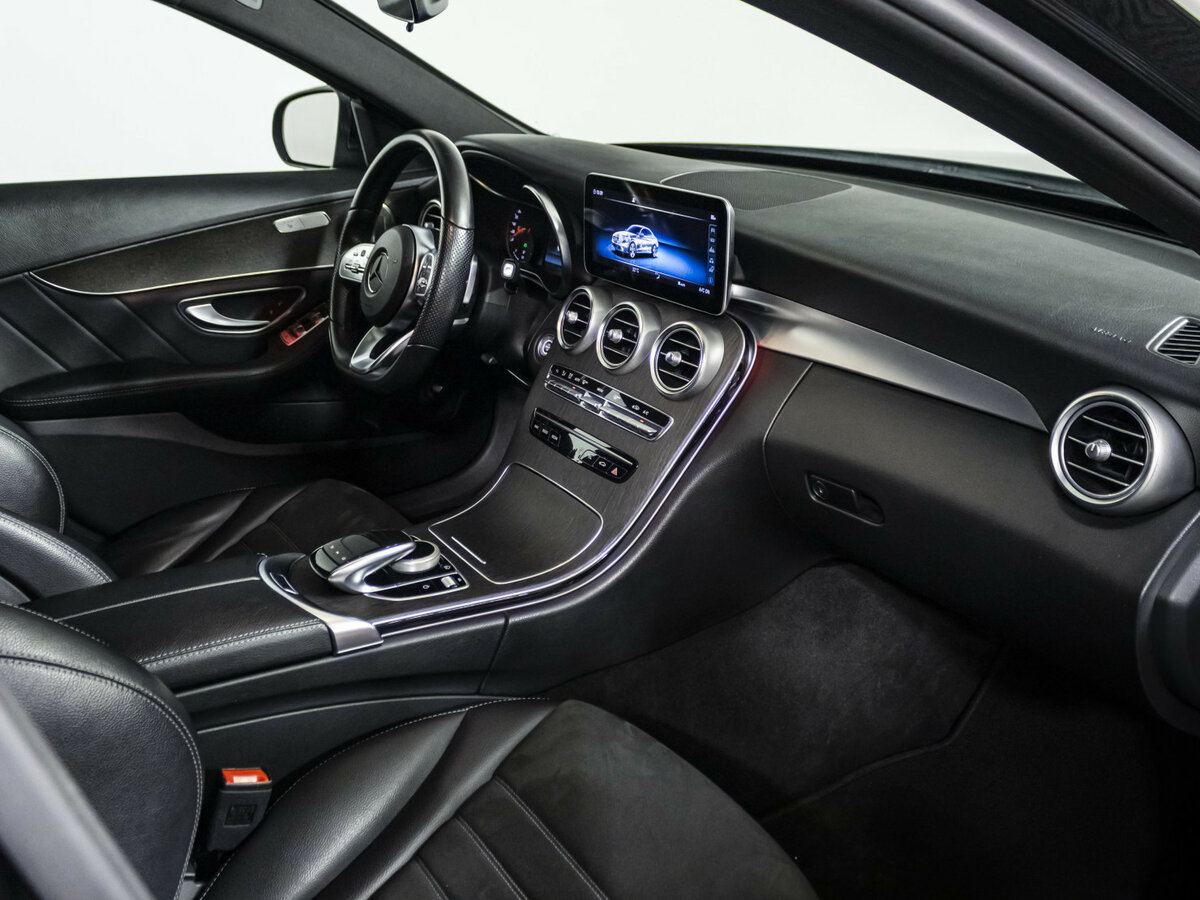 Mercedes-Benz C-Класс 2018 года с пробегом. Фото: #6