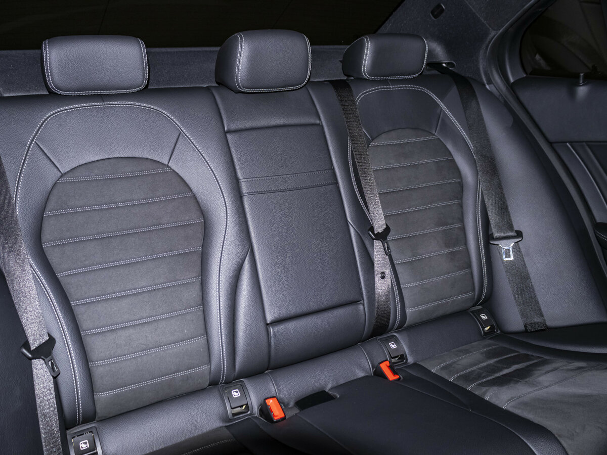 Mercedes-Benz C-Класс 2018 года с пробегом. Фото: #13