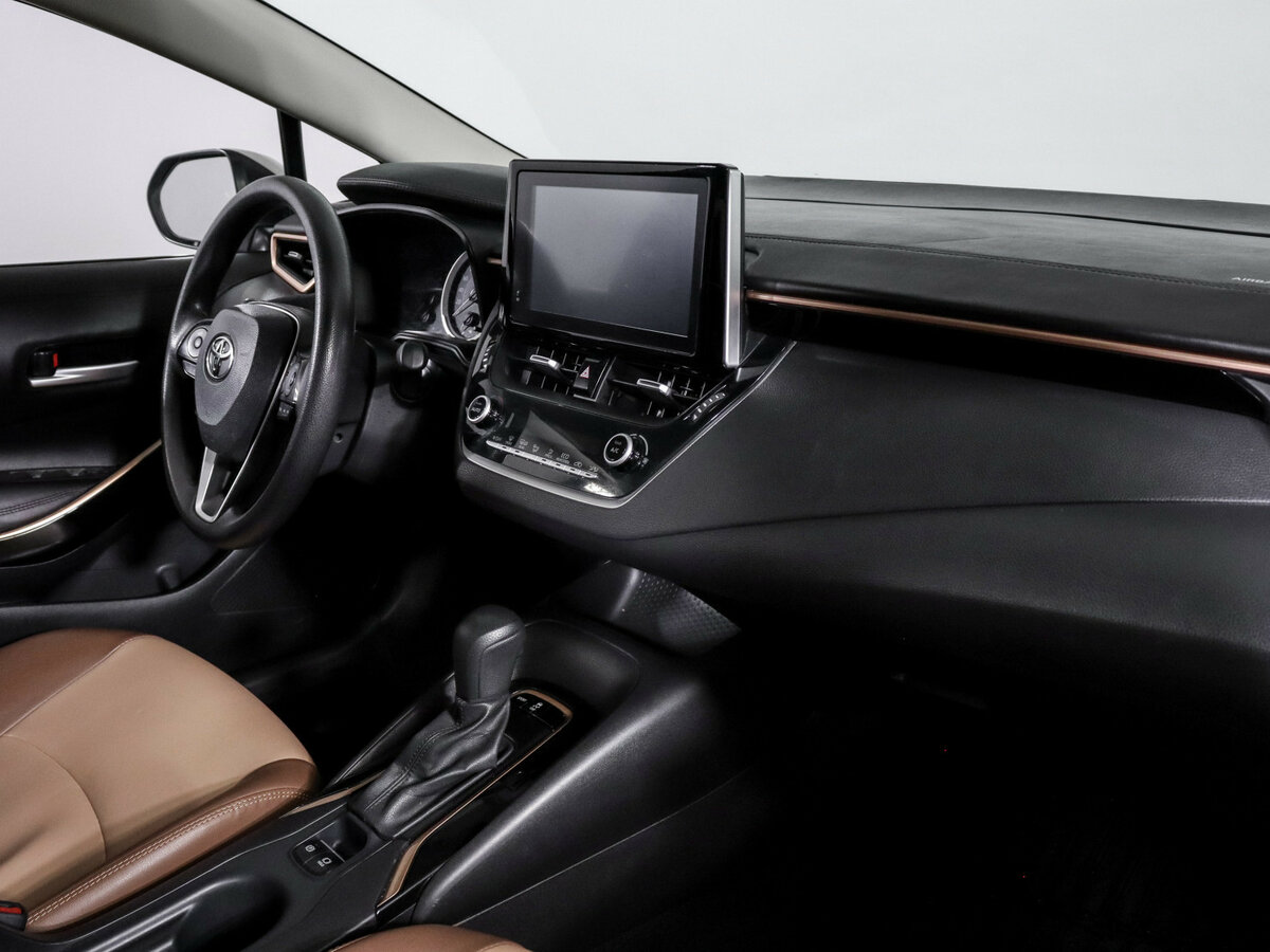 Toyota Corolla 2021 года с пробегом. Фото: #6