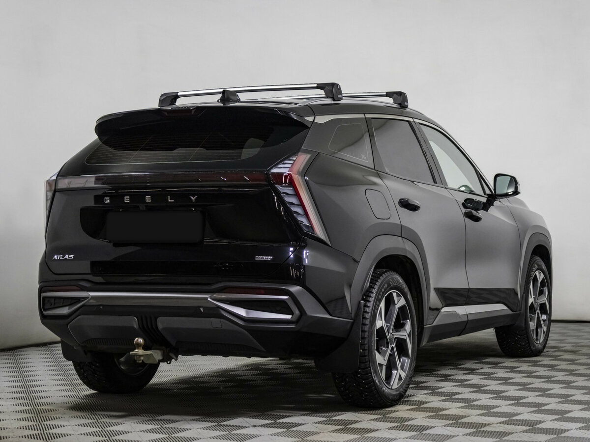 Geely Atlas 2024 года с пробегом. Фото: #3
