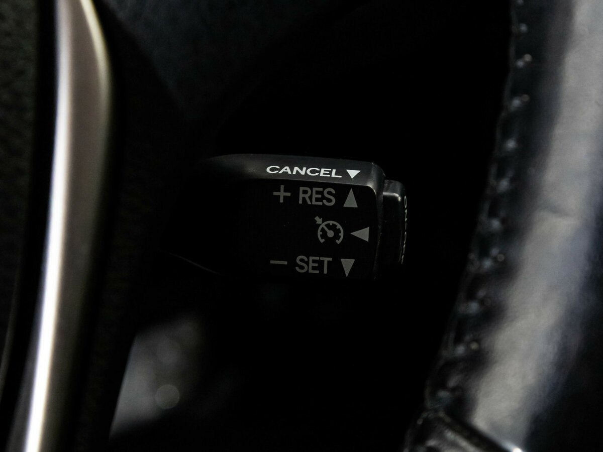 Toyota RAV4 2018 года с пробегом. Фото: #14