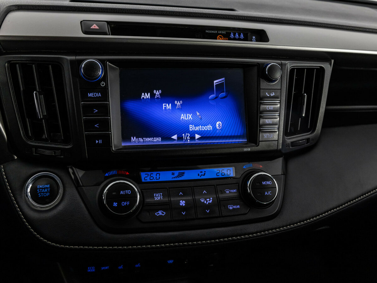 Toyota RAV4 2018 года с пробегом. Фото: #11