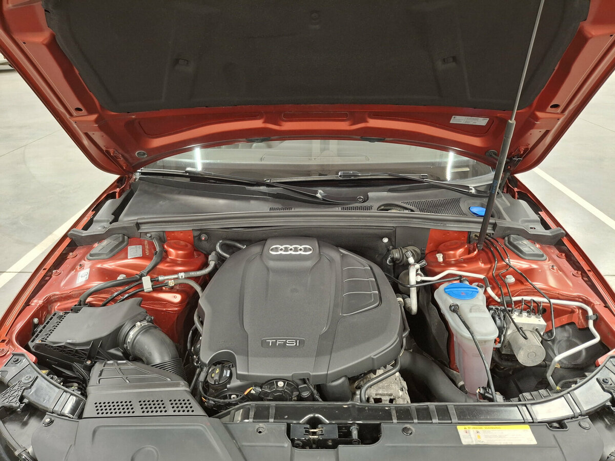 Audi A4 2015 года с пробегом. Фото: #8